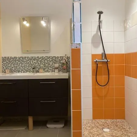 Maison Moderne, Confort, De Plain-pied 4 Pers